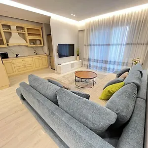 Flat 86 - Explore The Heart Of , Tirana Albania