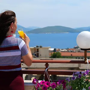 Appartamento Eden, Sarandë